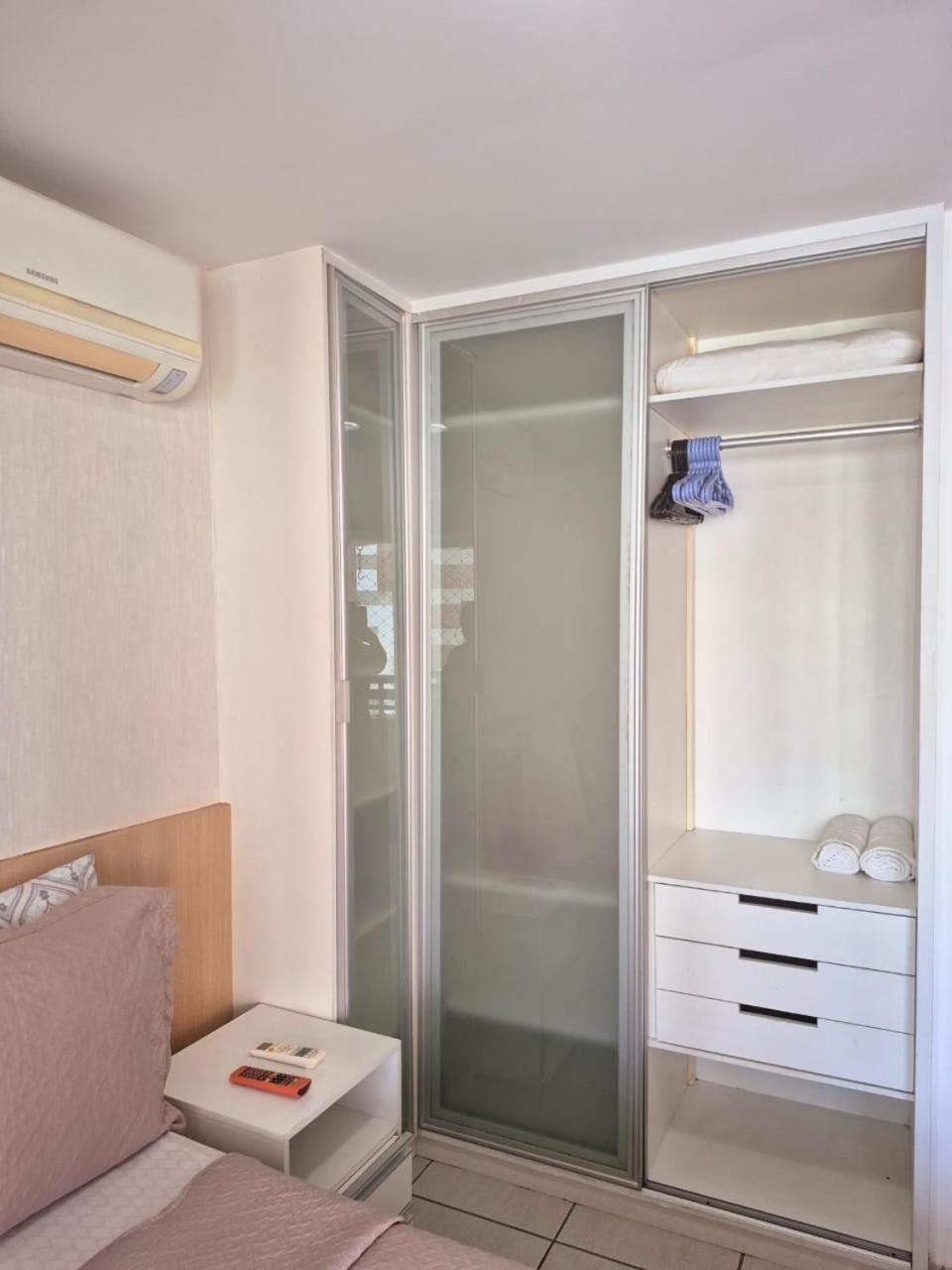 Liv Inn Apartamento Na Beira-Mar Fortaleza Quarto foto